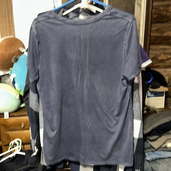 LIKE NEW UNIVERSAL THREAD TOP SIZE LARGE DENIM BLUE - Picture 5 of 5